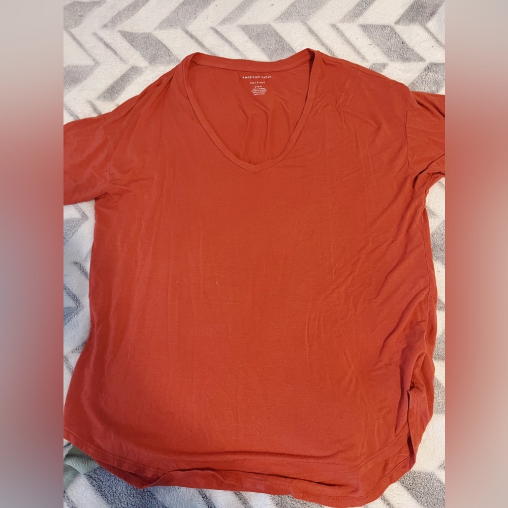 American Eagle soft and sexy tee